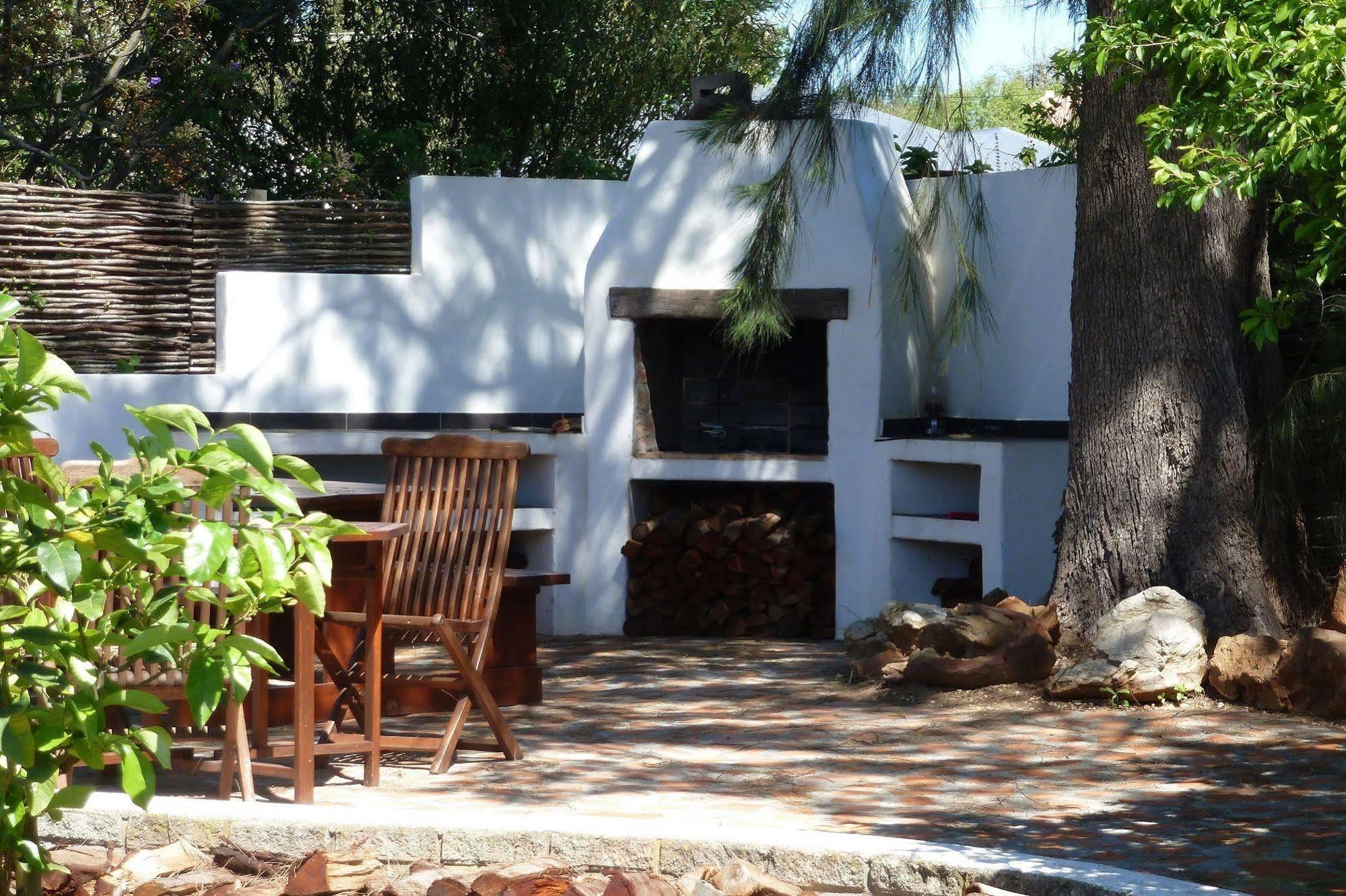 Marula Lodge Swellendam Bagian luar foto